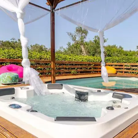 ヴィラ Antony サン・ミケーレ・サレンティーノ